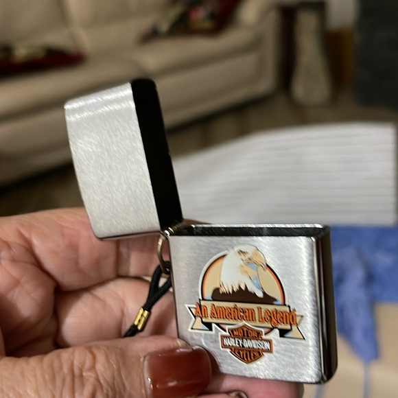 Harley Davidson lighter holder - Picture 1 of 5